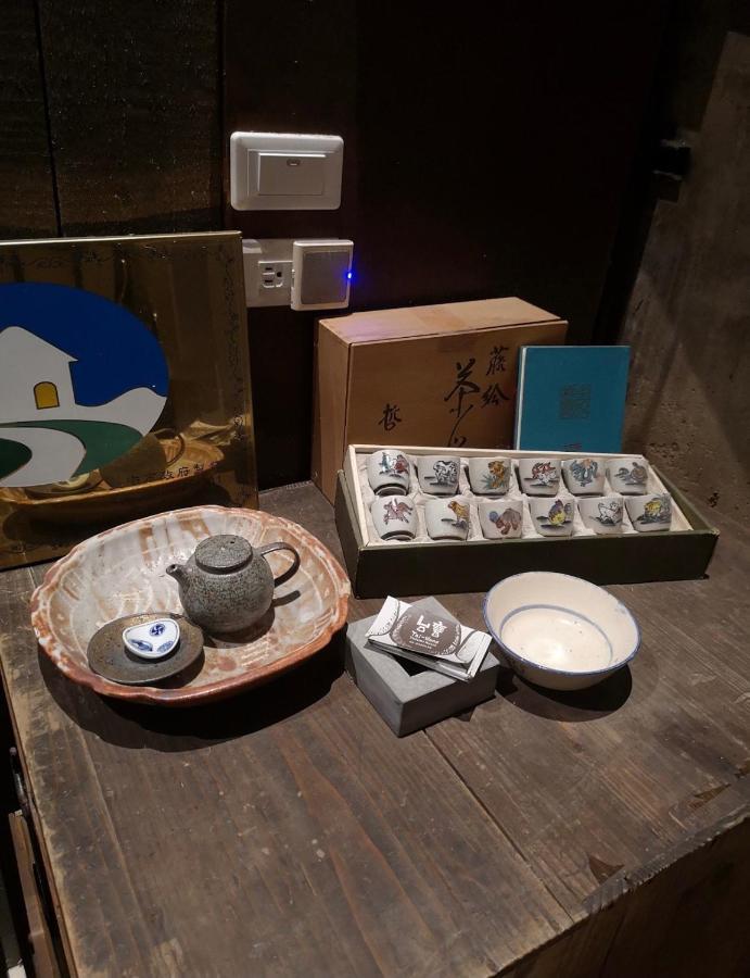 台甕茶室青年旅館 Tai-Wong Tatami Room Hostel Tainan Eksteriør bilde