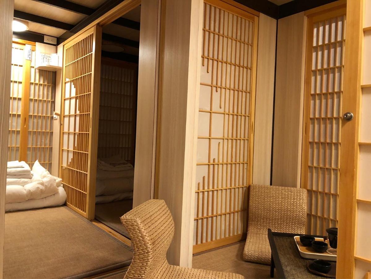 台甕茶室青年旅館 Tai-Wong Tatami Room Hostel Tainan Eksteriør bilde