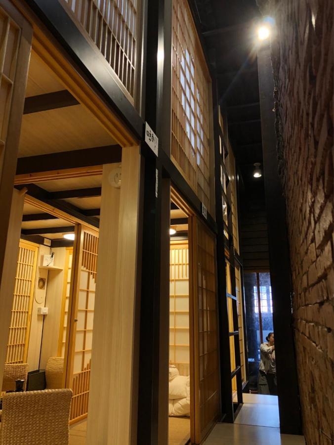 台甕茶室青年旅館 Tai-Wong Tatami Room Hostel Tainan Eksteriør bilde