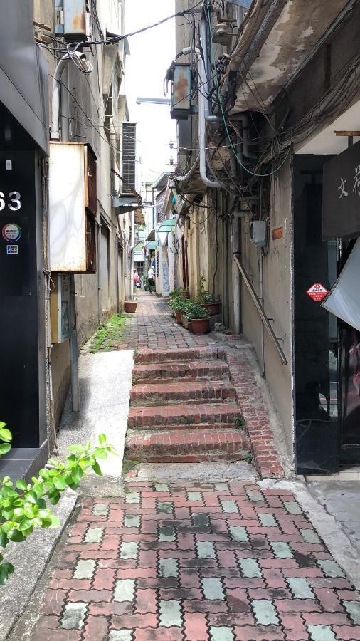 台甕茶室青年旅館 Tai-Wong Tatami Room Hostel Tainan Eksteriør bilde