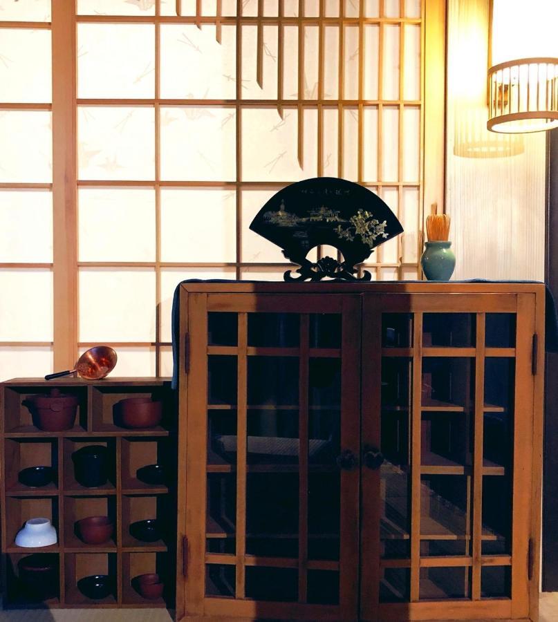 台甕茶室青年旅館 Tai-Wong Tatami Room Hostel Tainan Eksteriør bilde