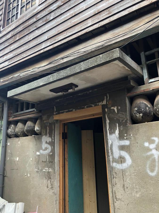 台甕茶室青年旅館 Tai-Wong Tatami Room Hostel Tainan Eksteriør bilde