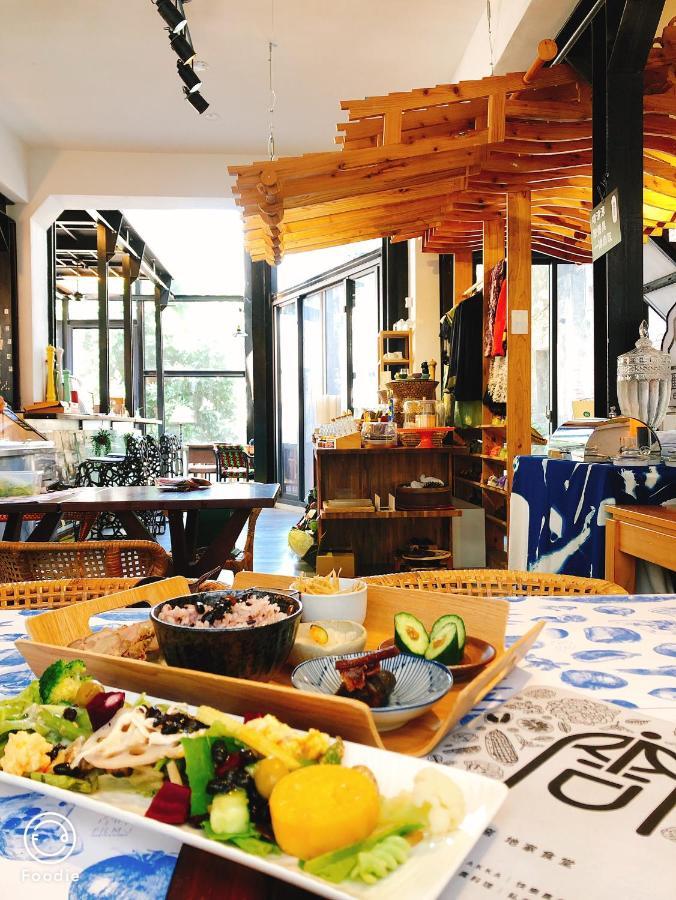 台甕茶室青年旅館 Tai-Wong Tatami Room Hostel Tainan Eksteriør bilde