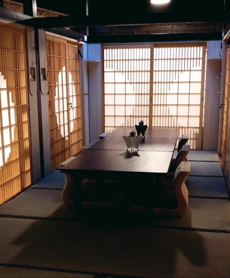 台甕茶室青年旅館 Tai-Wong Tatami Room Hostel Tainan Eksteriør bilde